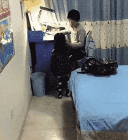 오빠, 나 기싱 꿍꼬또.gif