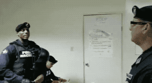 흔한 압박면접.gif