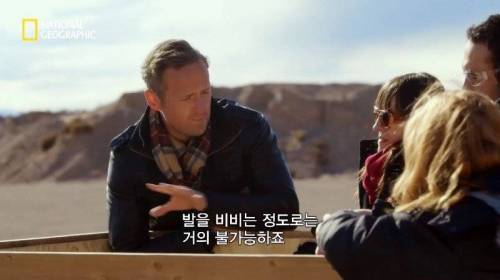 [스압] 모래에 빠르게 공간을 만들 수 있는 것.jpg