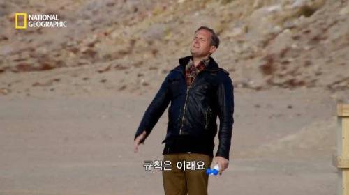 [스압] 모래에 빠르게 공간을 만들 수 있는 것.jpg