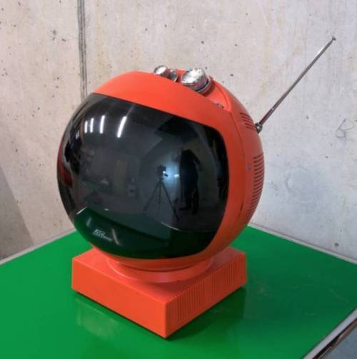 80년대 전자제품 디자인.jpg