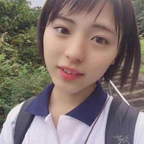일본에서 아이돌 아니냐고 난리난 일반인.jpg