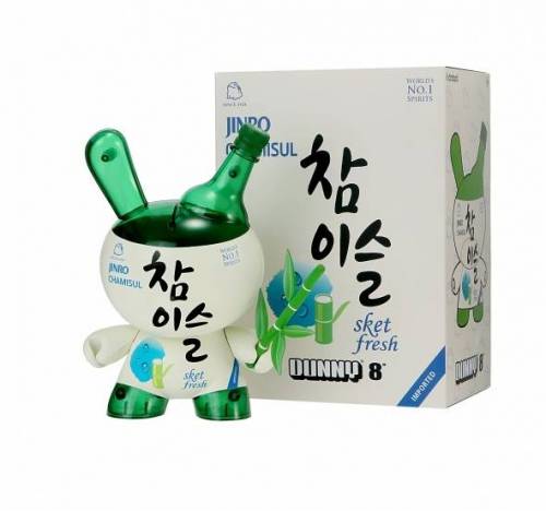 100개만 한정판매 한다는 참이슬 피규어.jpg