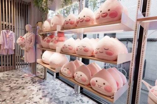 카카오 프렌즈 진출한 일본 상황..JPG