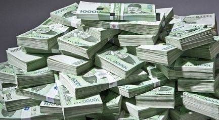 재산 3억 월급 150만원 vs 재산 0원 월급 500만원.jpg