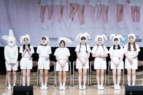 갈데까지 간 걸그룹 멤버.jpg