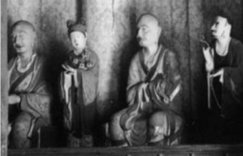 [스압] 1912년에 촬영된 금강산 사찰.jpg