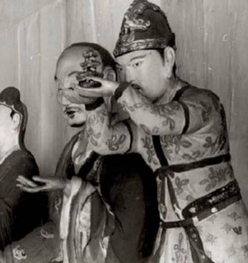 [스압] 1912년에 촬영된 금강산 사찰.jpg