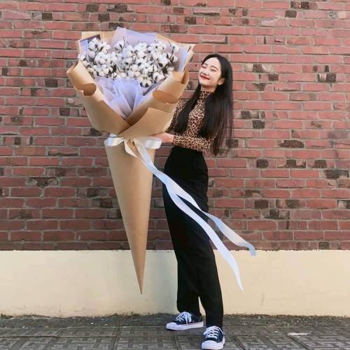 최근 유행한다는 꽃다발.jpg