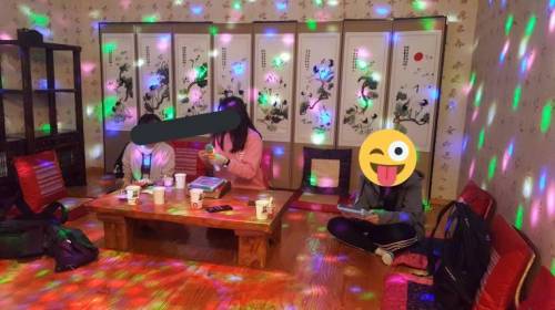 요즘 노래방 컨셉.jpg