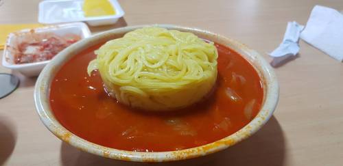 짬뽕을 시켰는데...jpg