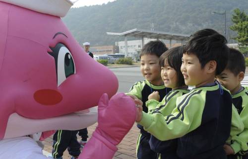 귀여운 해군 마스코트 해순이.jpg