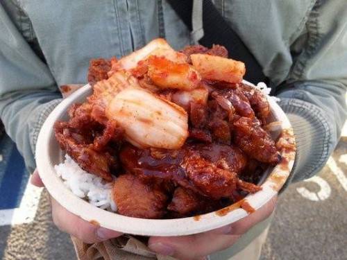 베트남의 한국식 치킨집.jpg