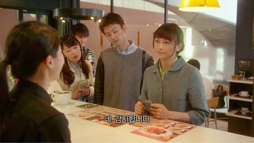 서비스업에 오래 종사한 사람의 특징.jpg