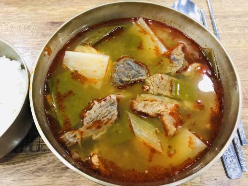 존맛인 경상도식 소고기국.jpg