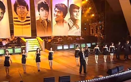 [스압] 14년전 나훈아 콘서트 수준.jpg