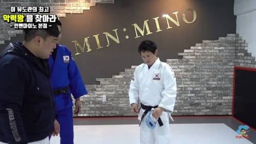 [스압] 유도 금메달리스트 최민호의 악력.jpg
