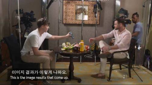 드디어 전설의 짤과 만나게 된 토르.jpg