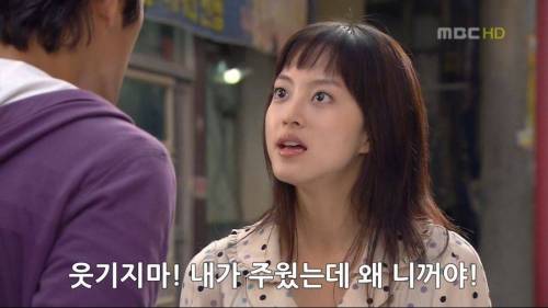 [스압] 길가다가 30만원 주운 한예슬.jpg