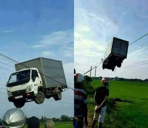 의문의 교통사고.jpg
