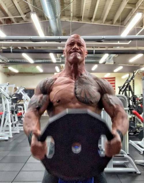 125kg 돼지의 한끼식사량.jpg
