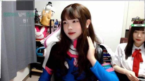 인터넷에 떠도는 사진을 믿을 수 없는 이유.jpg