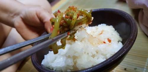 본격적으로 만들기도 전에 쌍욕 나온다는 김치..jpg