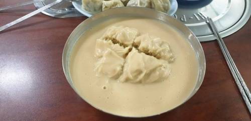 콩국물로 정평났다는 여의도 콩국수집...jpg