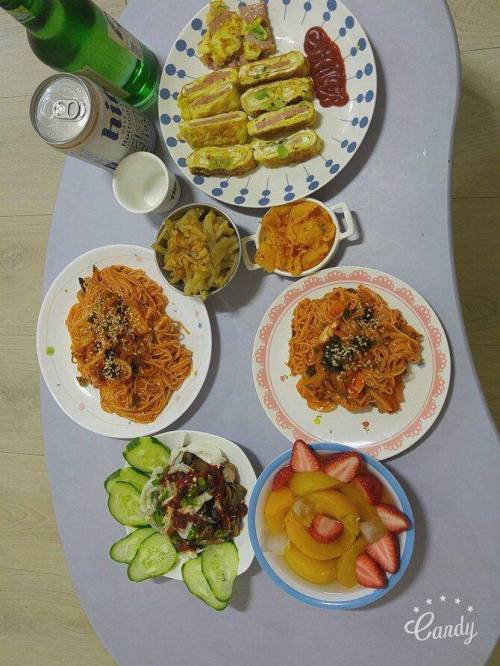 자취인의 흔한 술상.jpg