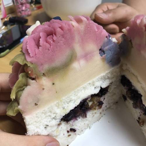 의외로 맛있다는 케이크....jpg