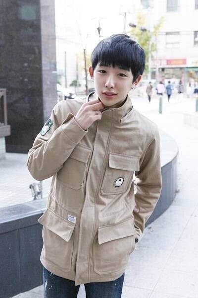 남자 아이돌의 벌크업.jpg