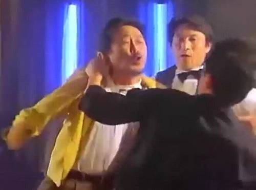 곽철용 데뷔작.jpg