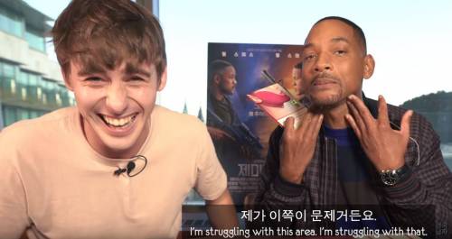 문화 충격받은 윌스미스 근황.jpg