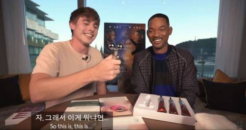 문화 충격받은 윌스미스 근황.jpg