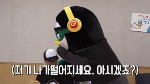 [스압] 고통받는 펭수TV 스탭들....jpg