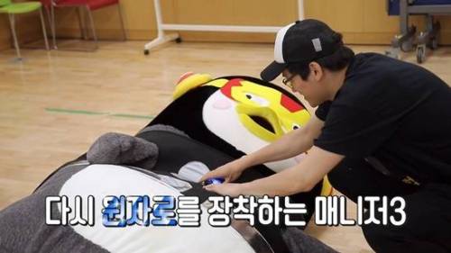 [스압] 고통받는 펭수TV 스탭들....jpg