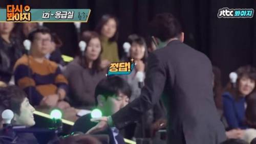 [스압] 슈가맨에 나온 얼굴 없는 가수 레전드.jpg