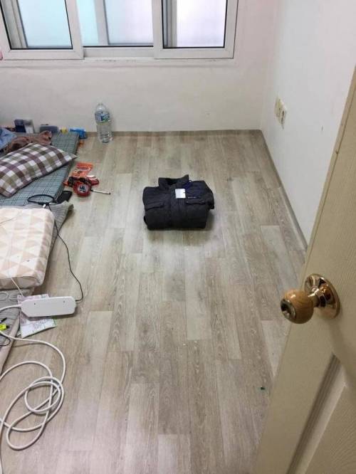 숙식 노가다 하루만에 도망친 디씨인.jpg