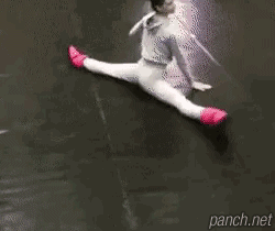 몸 푸는 발레리나.gif