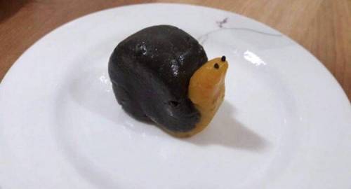 18살 남동생이 만든 송편..jpg