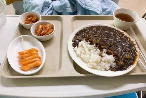 [스압] 어느 디씨인의 병원밥...jpg