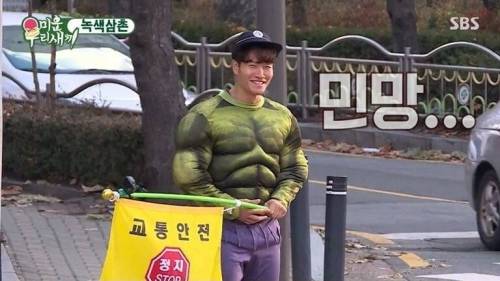 [스압] 유세윤 아들의 소원을 위해 한 몸 바치는 상남자 김종국.jpg