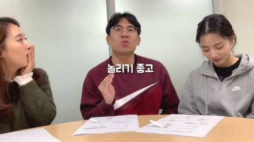 컬링 전재익 송유진의 주접 댓글 읽기.jpg