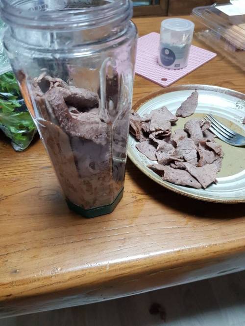 헬창씩 쌈싸먹기.jpg