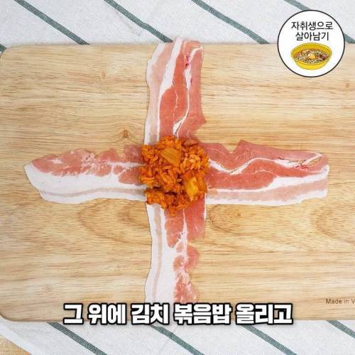 [스압]최강조합 대패 김치주먹밥.jpg