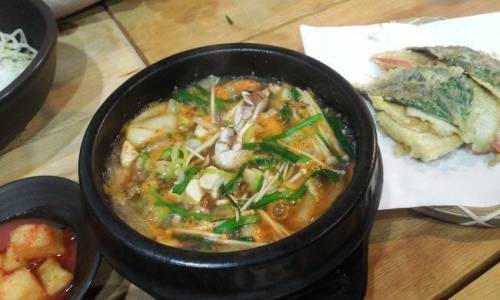 은근 고르기 힘든 된장찌개 종류.jpg