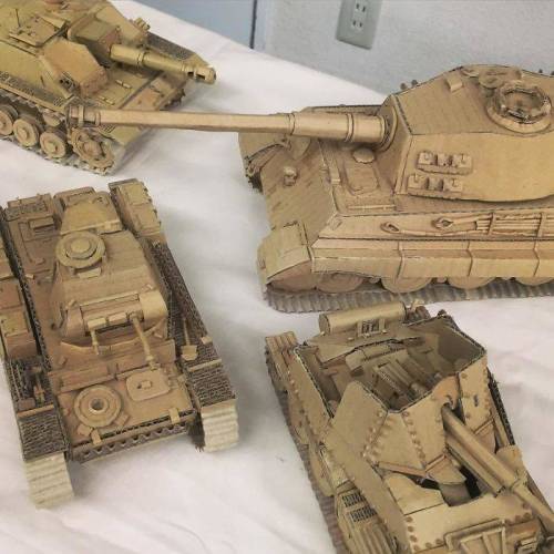 [스압] 골판지 아티스트.jpg