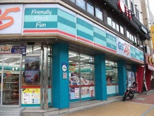 편의점 3사의 1호점들.jpg