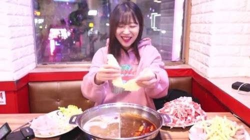 [스압] 쯔양이 무한리필집 가면 ?