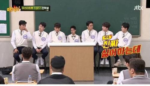 [스압] 민경훈이 군부대 행사 가서 노래를 안 부르는 이유.jpg